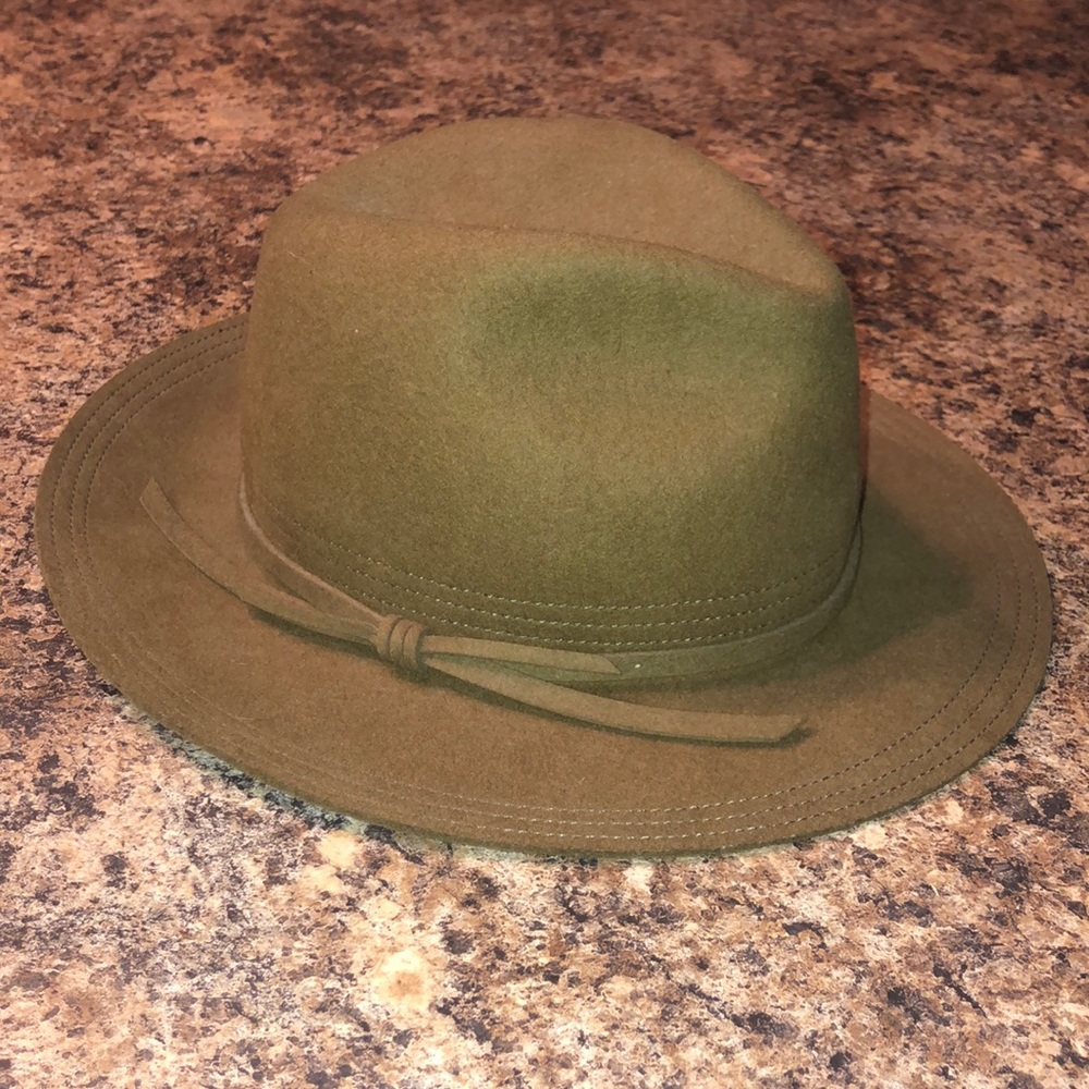 Britxton hat